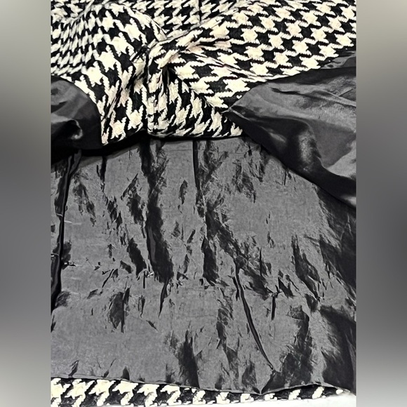 John Roberts classic black cream checkered coat size 14 - Picture 4 of 10